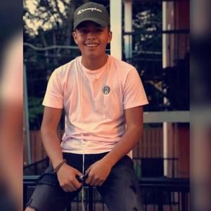 Meet your Posher, Andres